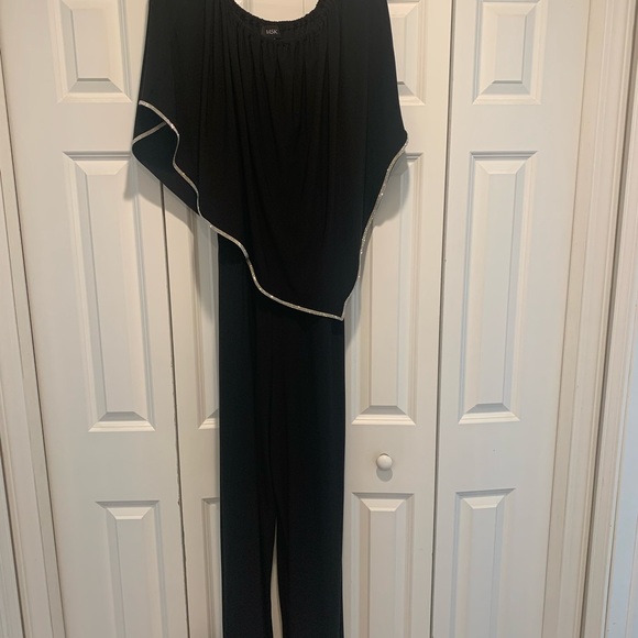 MSK Black Off-Shoulder Jumpsuit with White Trim - Picture 8 of 13